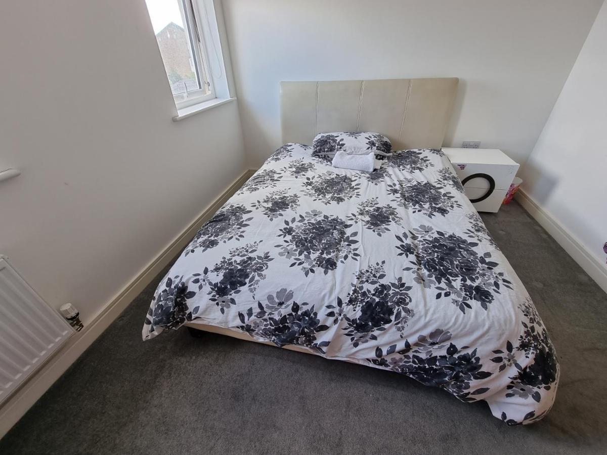 Kingsize Room Close To The A30 Camborne Pool 外观 照片